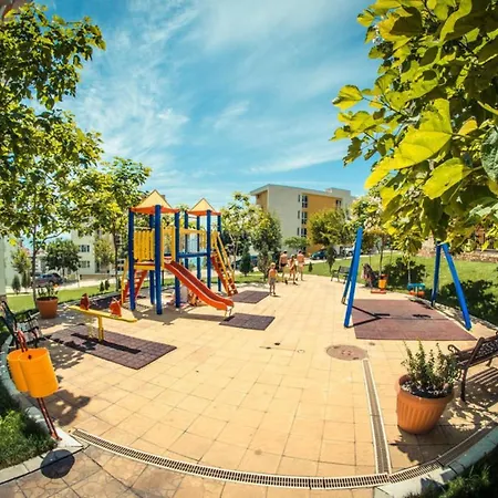 Inviting Modern 1-Bed Apartment In Sveti Vlas Apartment *
