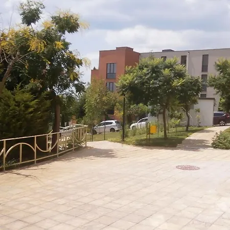 Inviting Modern 1-Bed Apartment In Sveti Vlas Apartment